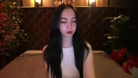 Alena online show from 05/01/26, 06:18