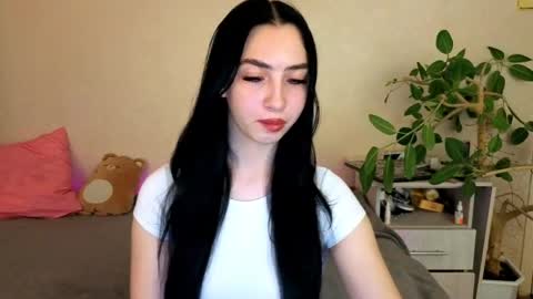 Alena online show from 05/16/26, 06:21