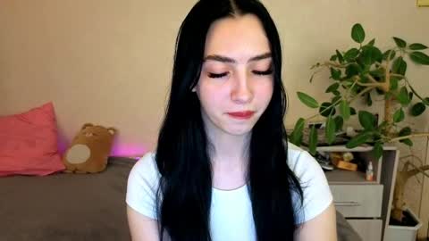 Alena online show from 05/16/26, 06:32