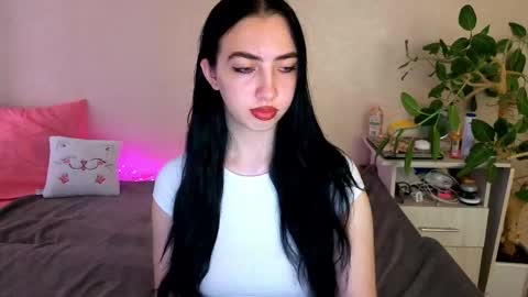 Alena online show from 06/09/26, 04:02