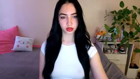 Alena online show from 06/10/26, 04:12