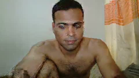 wildloverstv online show from 10/15/25, 07:47