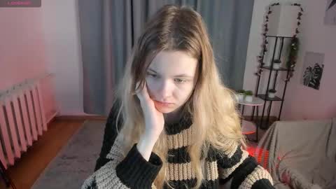 Mila 3 online show from 11/20/25, 05:07