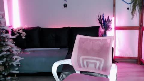 Snapshot of wildorchid_ chatting on 01/18/25, 05:41 Master Kieran hehim online show from 01/18/25, 05:41