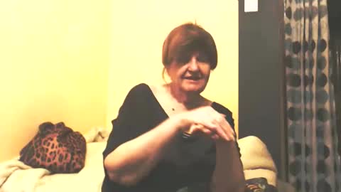 Snapshot of wildredcat chatting on 04/19/26, 07:05 WildRedCat online show from 04/19/26, 07:05