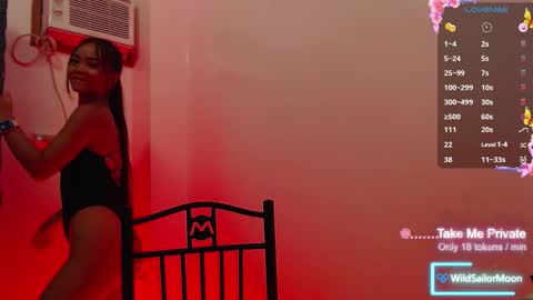 Snapshot of wildsailormoon chatting on 11/25/25, 01:22 Jane online show from 11/25/25, 01:22