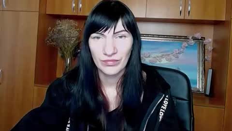 Snapshot of wildsoul8 chatting on 03/11/26, 07:25 Rosalinda online show from 03/11/26, 07:25