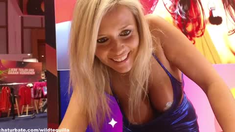 Snapshot of wildtequilla chatting on 09/28/25, 10:31 Lili online show from 09/28/25, 10:31