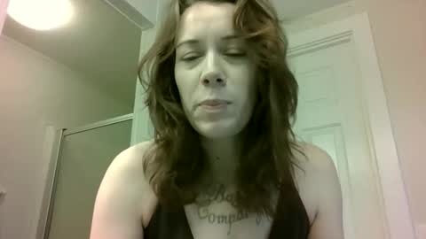 Snapshot of wildthornepenny chatting on 11/11/25, 02:50 Penny online show from 11/11/25, 02:50