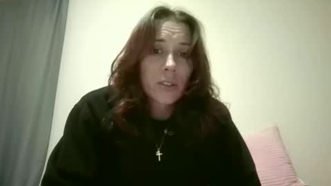 Snapshot of wildthornepenny chatting on 11/16/25, 04:07 Penny online show from 11/16/25, 04:07