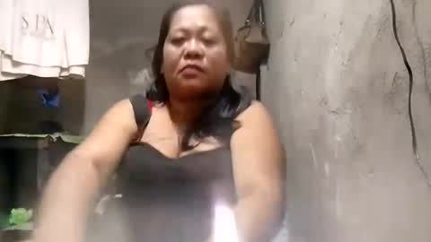 wildveron_205 online show from 11/15/25, 12:02