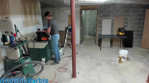 Snapshot of wildwifebarbie chatting on 01/20/25, 05:27 Angelica 49 online show from 01/20/25, 05:27