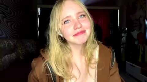 Snapshot of wilhelminafraker chatting on 06/02/26, 10:17 Anny online show from 06/02/26, 10:17