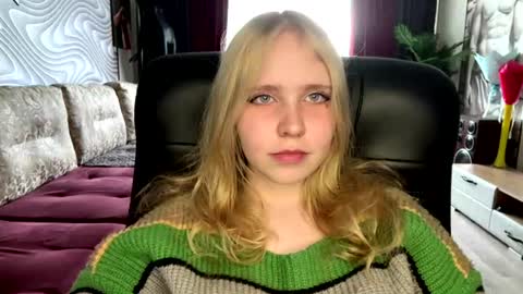 Snapshot of wilhelminafraker chatting on 06/10/26, 10:25 Anny online show from 06/10/26, 10:25