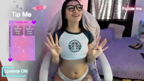 Snapshot of will_thomson_t chatting on 09/25/25, 12:53 sofia and will online show from 09/25/25, 12:53