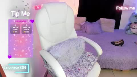 sofia and will online show from 10/29/25, 01:08