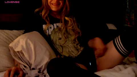 Willa Mae  online show from 04/29/26, 03:32