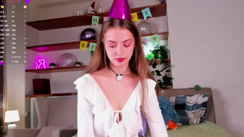 Anna online show from 09/26/25, 03:16