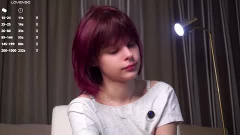 Eva online show from 11/21/25, 11:31