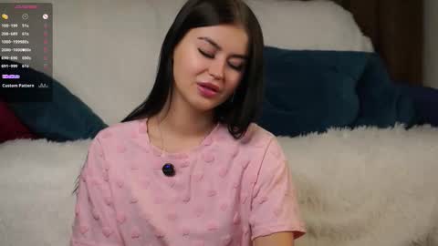 Eva online show from 11/30/25, 01:09