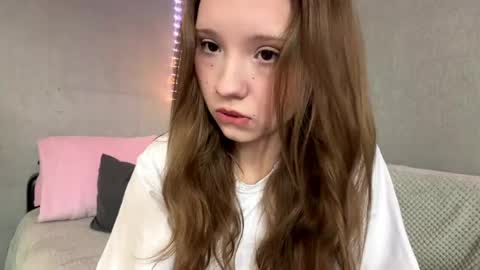 Olivia online show from 05/21/26, 03:08