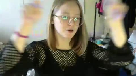 Olivia online show from 07/24/26, 05:27