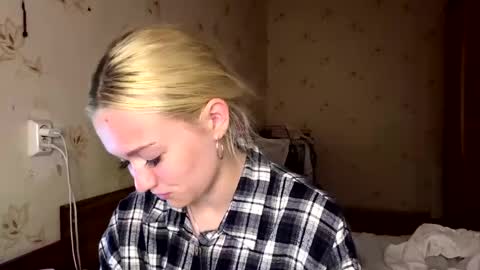 Sophia online show from 05/20/26, 03:18