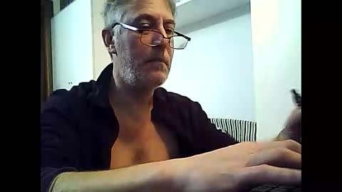 Willfire71 online show from 01/02/25, 09:54