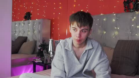 Snapshot of william_ross chatting on 12/23/24, 11:06 will online show from 12/23/24, 11:06