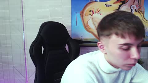 Snapshot of william_ross chatting on 12/26/24, 09:26 will online show from 12/26/24, 09:26