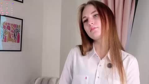 Sarah online show from 06/18/26, 01:17