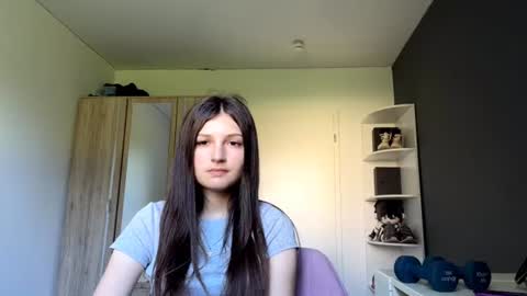 Mari online show from 06/28/26, 08:09