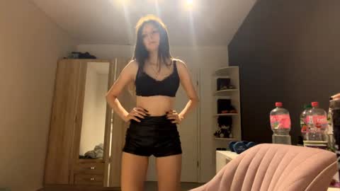 Mari online show from 07/28/26, 04:39