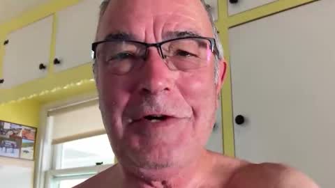 William online show from 05/11/26, 04:04
