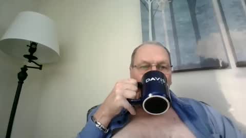 Willhedoher online show from 01/15/25, 01:41