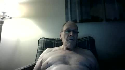Snapshot of willnedoher chatting on 09/20/25, 12:28 Willhedoher online show from 09/20/25, 12:28