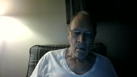 Snapshot of willnedoher chatting on 10/08/25, 11:52 Willhedoher online show from 10/08/25, 11:52
