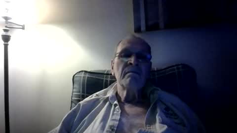 Snapshot of willnedoher chatting on 11/23/25, 02:22 Willhedoher online show from 11/23/25, 02:22