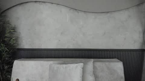 Ms Willow online show from 12/15/24, 12:06