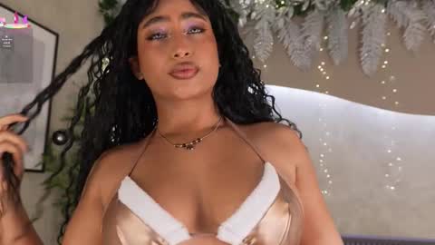 Snapshot of willow_hendrix chatting on 12/18/25, 11:49 Ms Willow online show from 12/18/25, 11:49