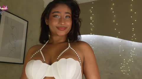 Snapshot of willow_hendrix chatting on 04/05/26, 11:18 Ms Willow online show from 04/05/26, 11:18