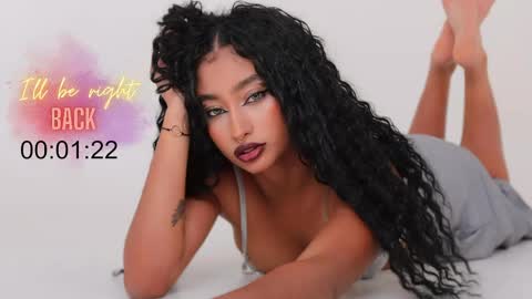 Snapshot of willow_hendrix chatting on 05/02/26, 11:10 Ms Willow online show from 05/02/26, 11:10