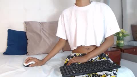 Snapshot of willow_smitt_ chatting on 01/06/26, 12:31 luna online show from 01/06/26, 12:31
