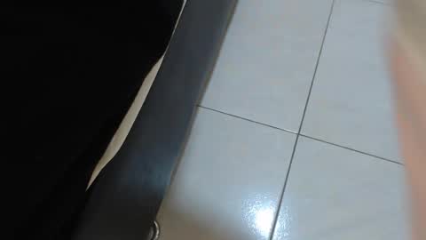 Snapshot of willow_smitt_ chatting on 02/04/26, 12:33 luna online show from 02/04/26, 12:33