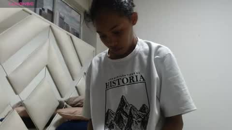 Snapshot of willow_smitt_ chatting on 02/25/26, 11:42 luna online show from 02/25/26, 11:42