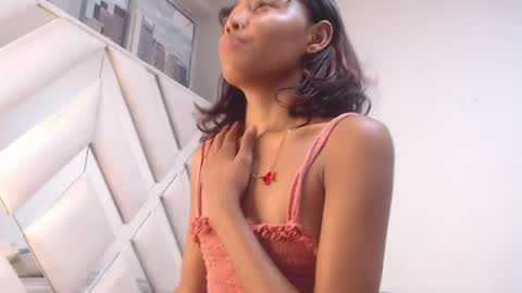 Snapshot of willow_smitt_ chatting on 04/12/26, 02:00 luna online show from 04/12/26, 02:00
