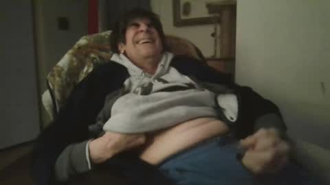 Snapshot of willtie26 chatting on 02/17/25, 01:15 willtie26 online show from 02/17/25, 01:15