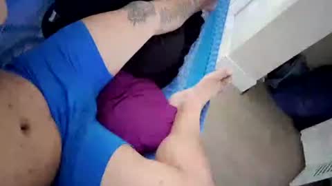 willy693214 online show from 07/25/26, 10:29