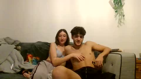 Snapshot of willy_est_95 chatting on 11/22/25, 11:59 willy_est_95 online show from 11/22/25, 11:59