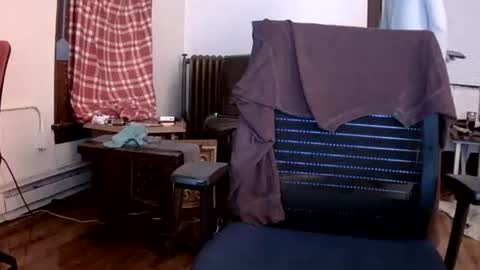 willydogg83 online show from 10/25/25, 12:40